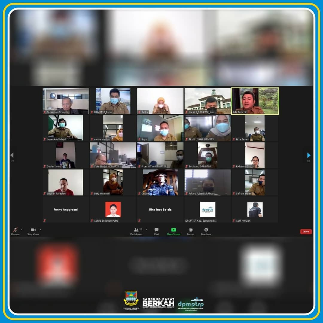 >Kegiatan rapat dinas secara virtual untuk mencegah penyebaran covid-19
